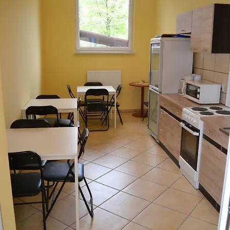 Hostel Noclegi Mikolajczyka 59